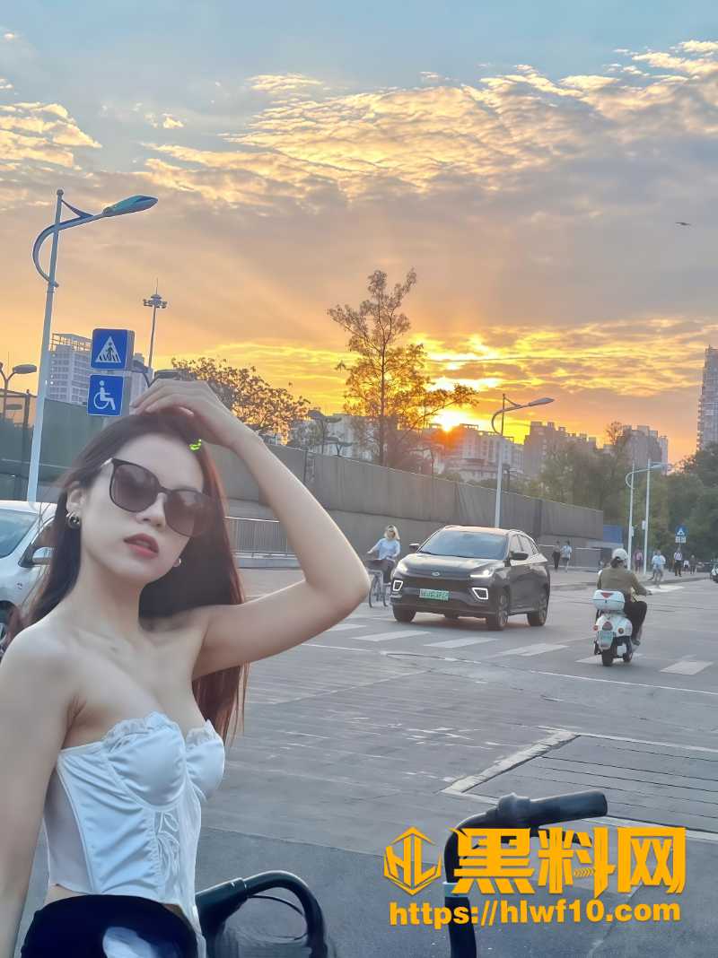 广西大学美女私密曝光3