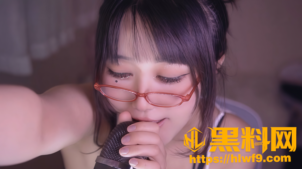 左颜玉asmr舔麦挑逗3