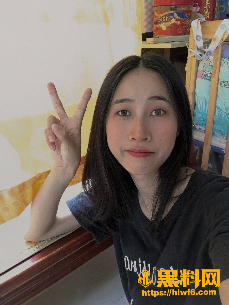 胡嘉恩视频资源