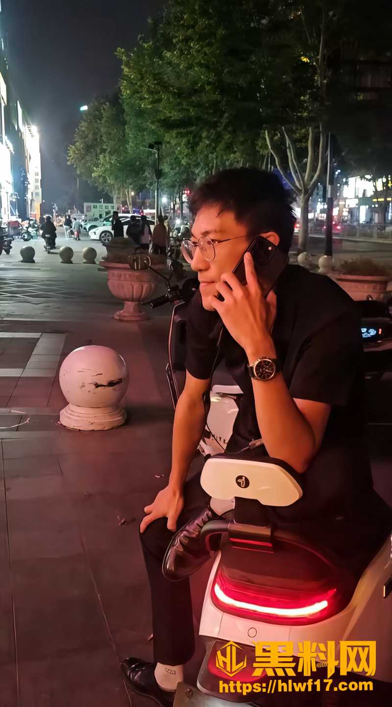 辣不二店员道歉视频
