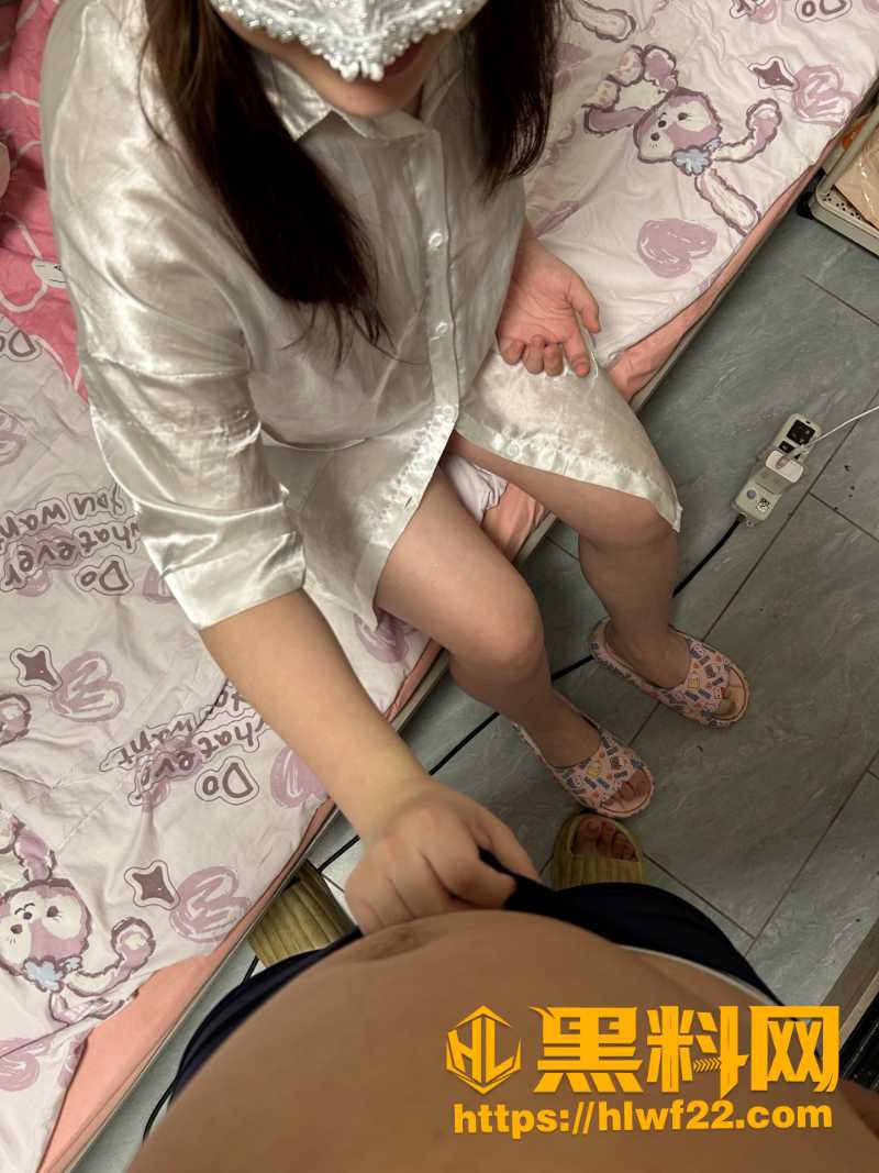 Darnell兄妹乱伦资源2