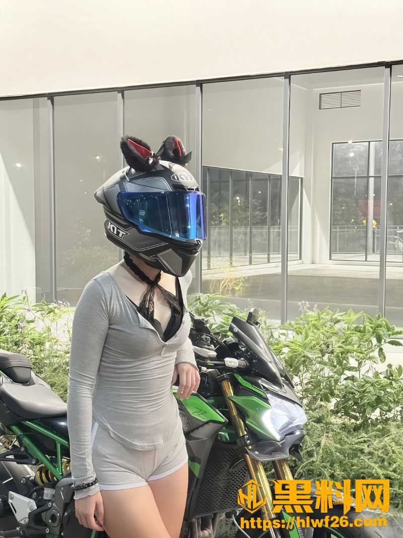 刘昕儿被金主爆操内射4