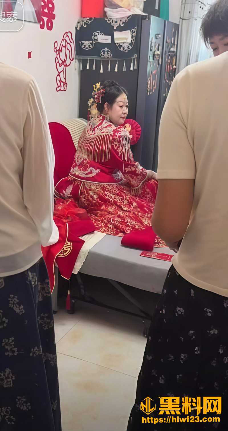 年龄差动机引网友讨论3