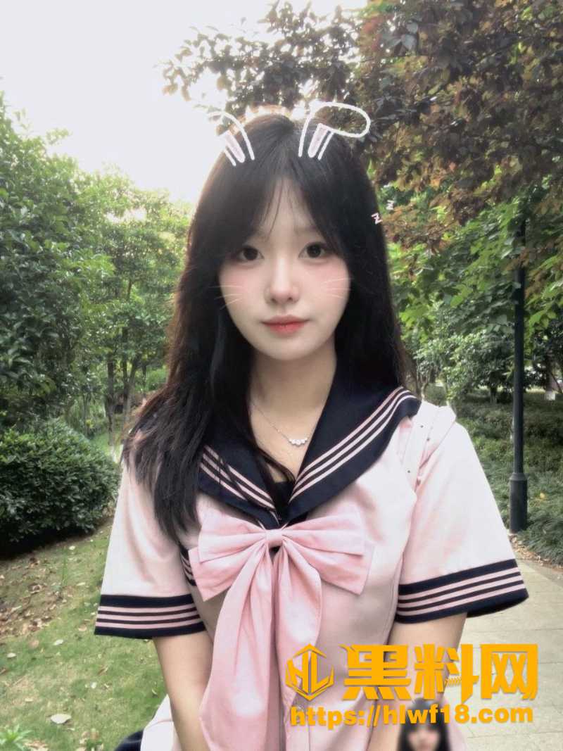 林小茶性爱合集视频曝光6