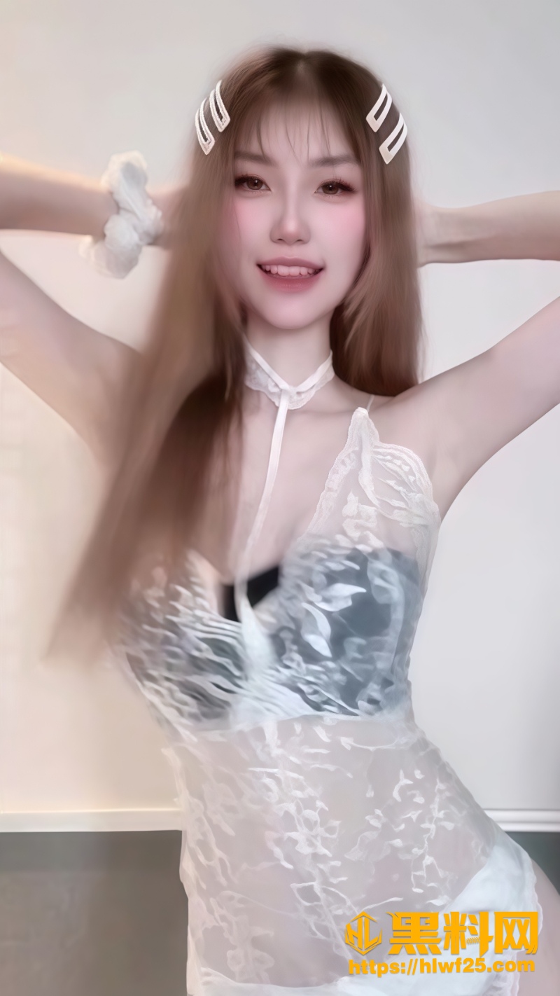 推特福利姬允娜自慰视频1