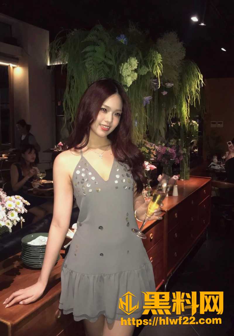 悦琪与金主酒店私密流出4