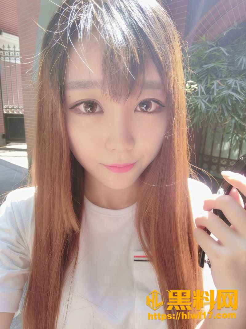 汤不热口水妹阿黑颜深喉3