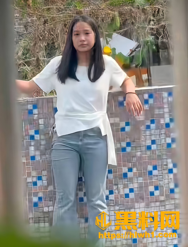 跳楼女孩清晰画面3