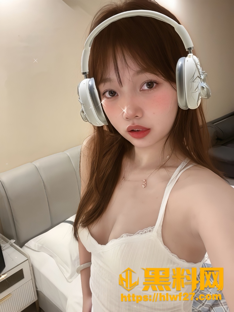 文学院李欣不雅视频2
