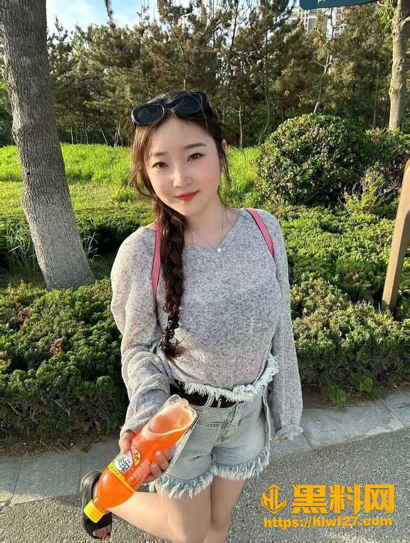 呼格吉乐玛婚内出轨5